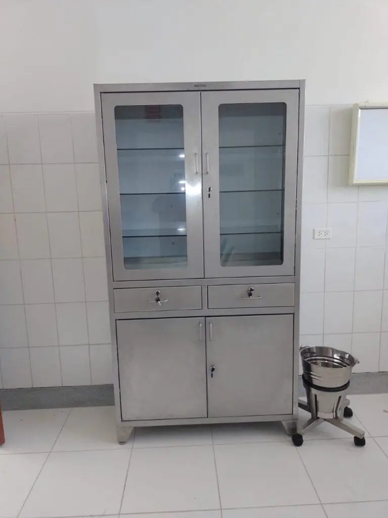 Vitrina de acero inoxidable