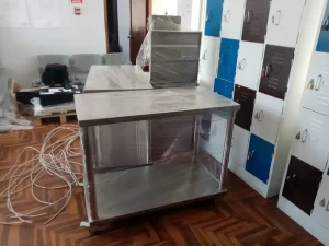 Mesa movil de acero inoxidable